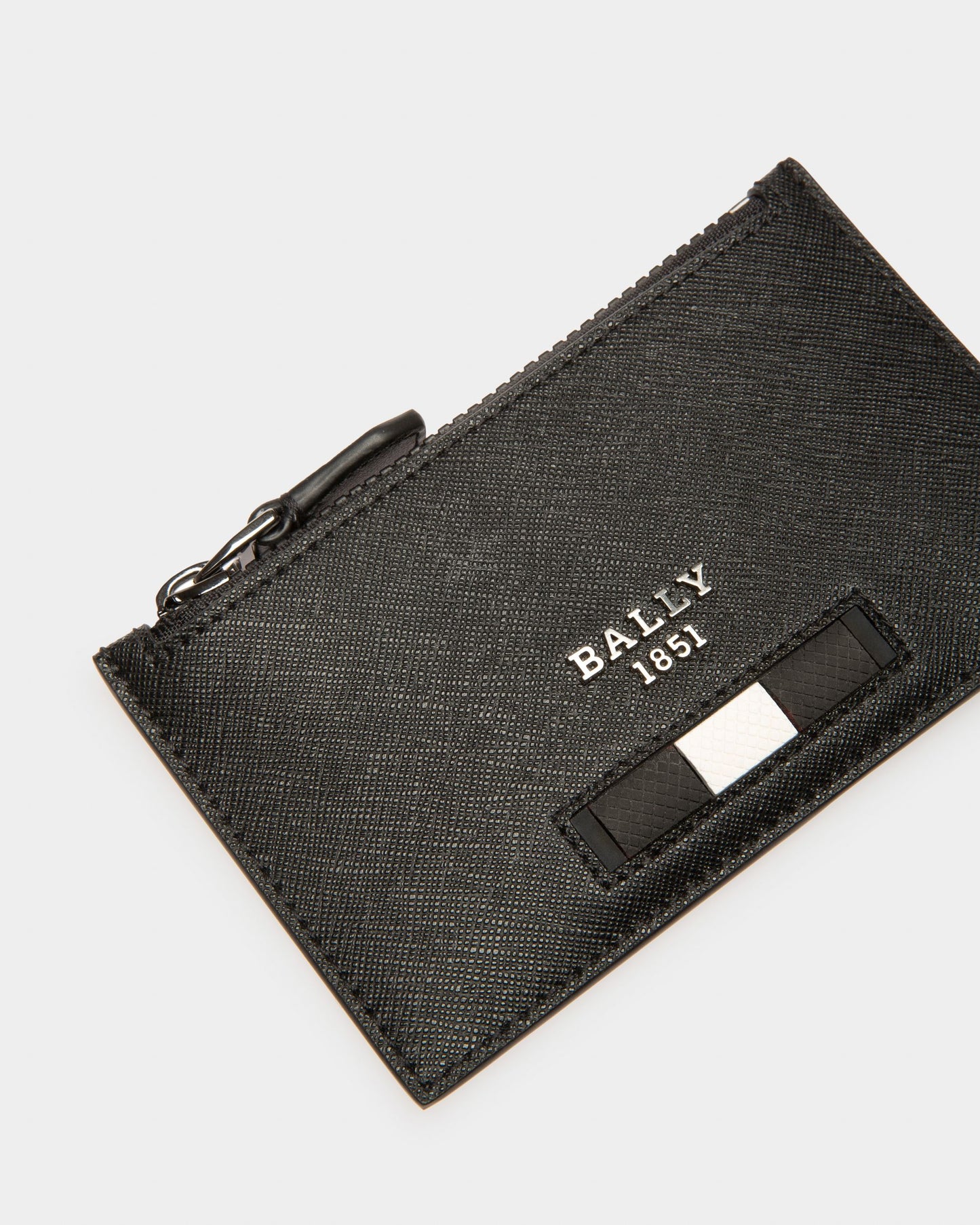 Babe Recycled Leather Card Holder In Black