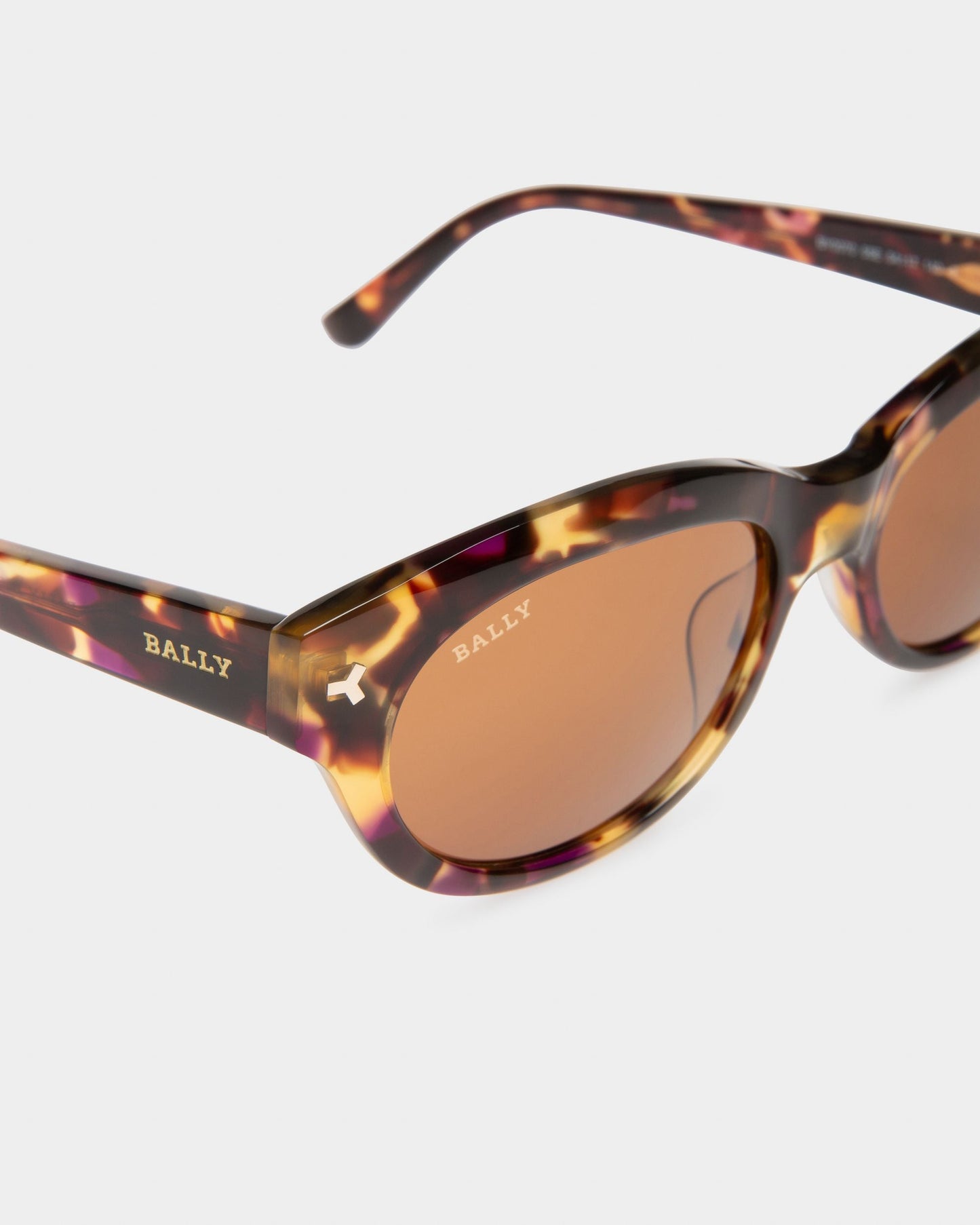 Twinkle Acetate Sunglasses In Havana & Brown Lens