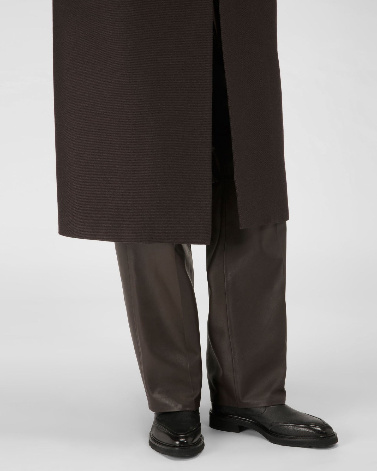 Mildor Leather Boots In Black