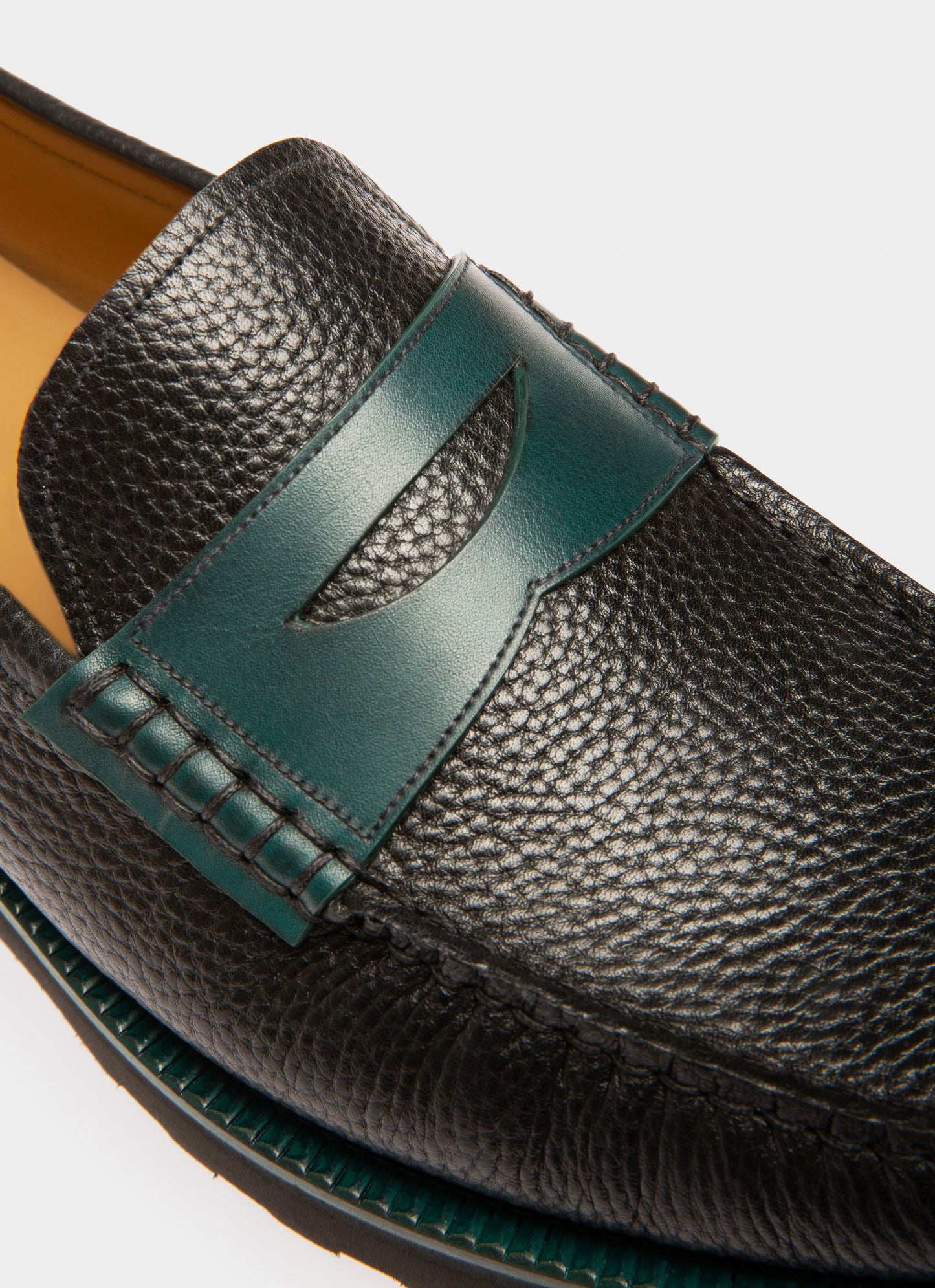 Noah Leather Loafers In Black & Green