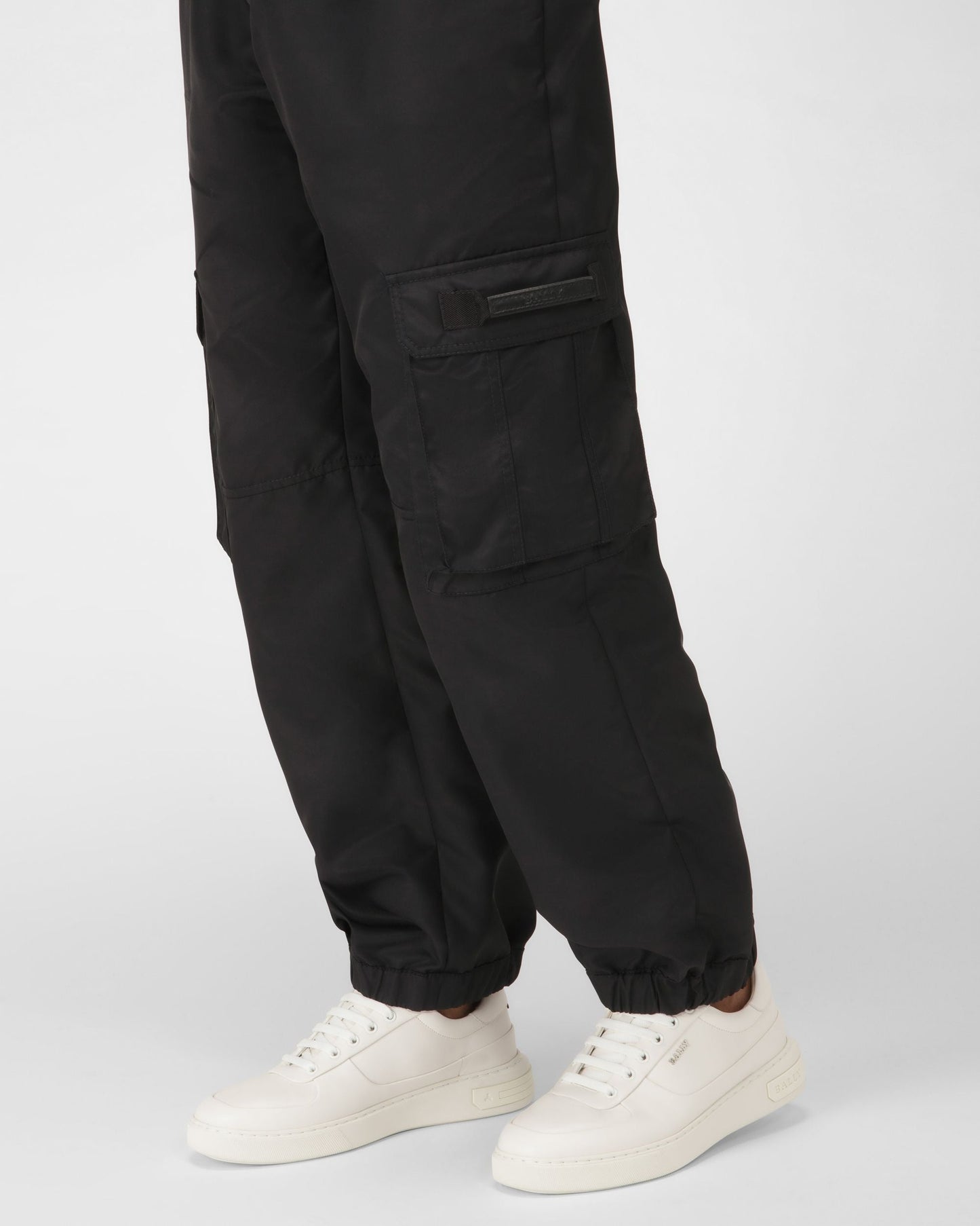 Manny Leather Sneakers In White