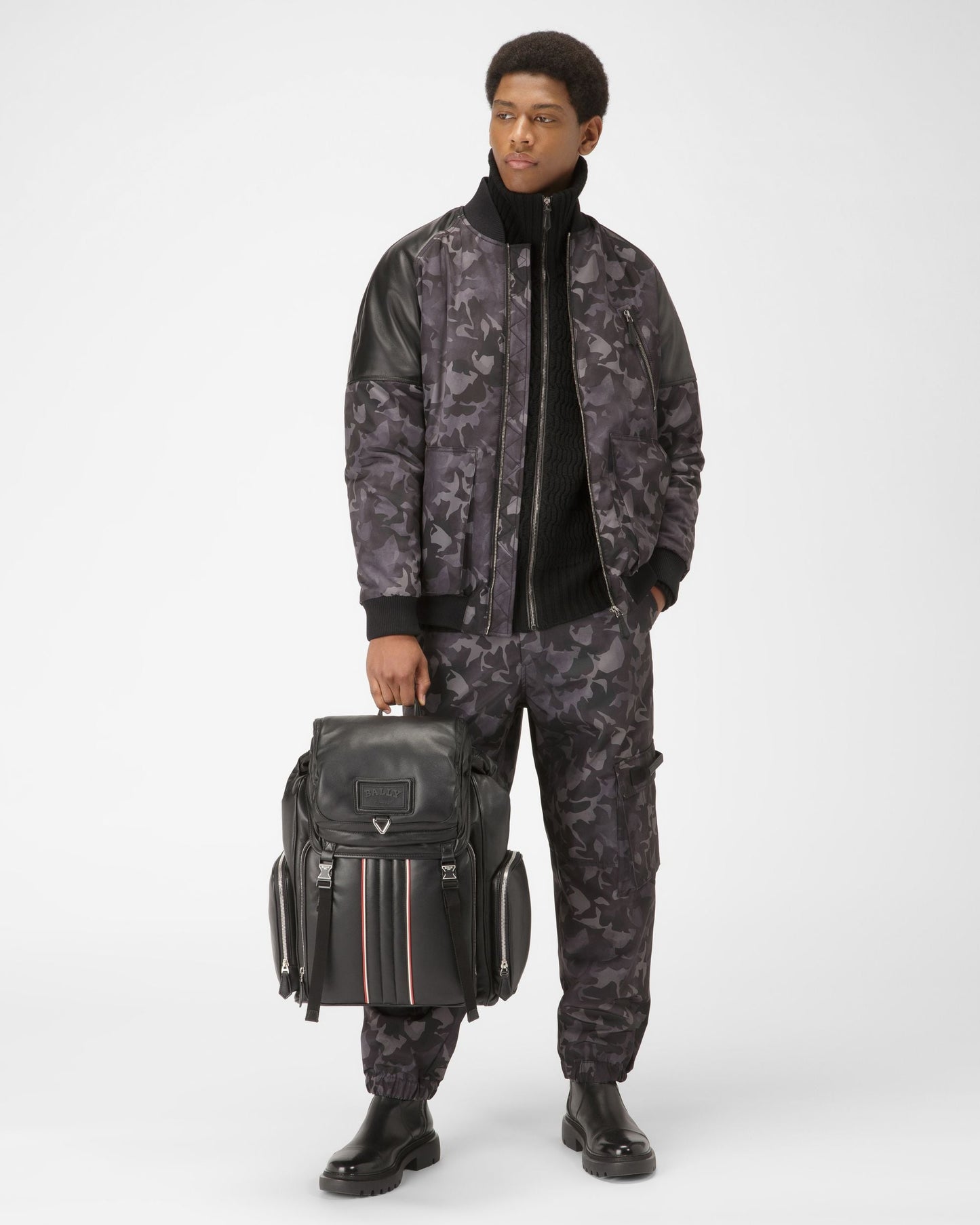 Recycled Polyster Trousers In Black