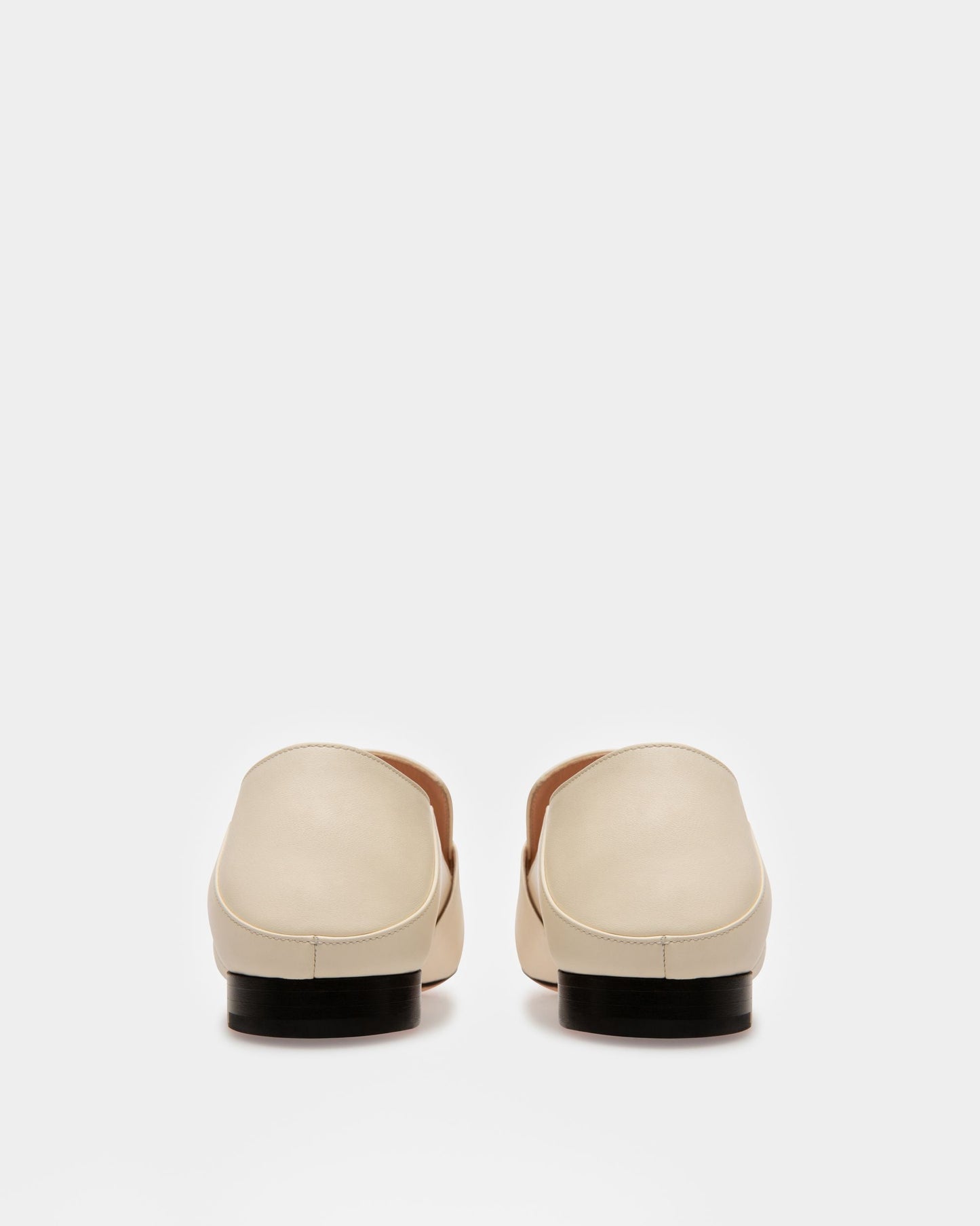 Janelle Leather Slippers In Bone