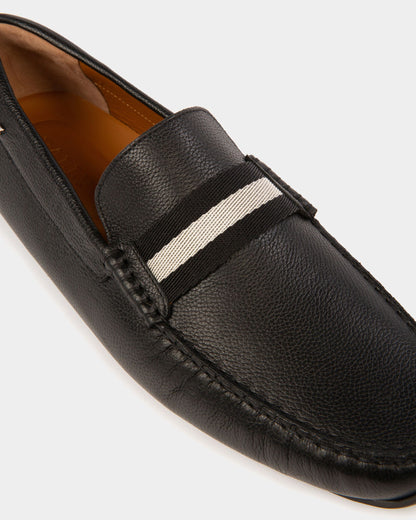 Pilot Drivers In Black Leather And Fabric