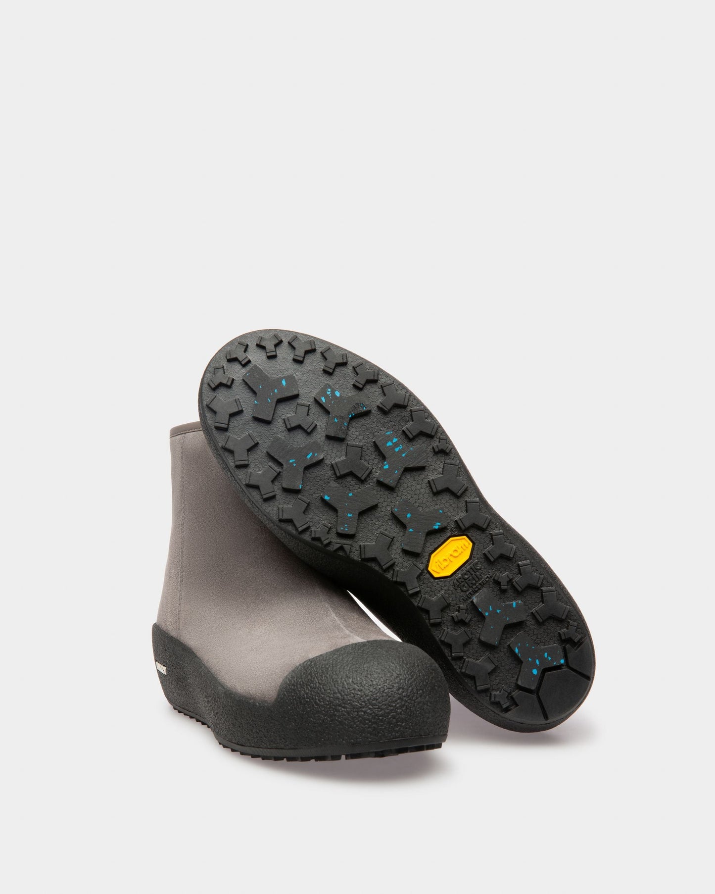 Guard Ii Leather Snow Boots In Dark Mineral