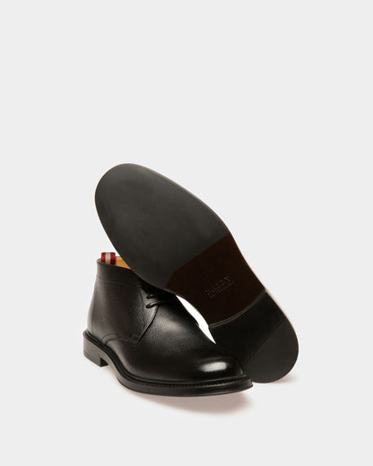 Nilton Leather Boots In Black