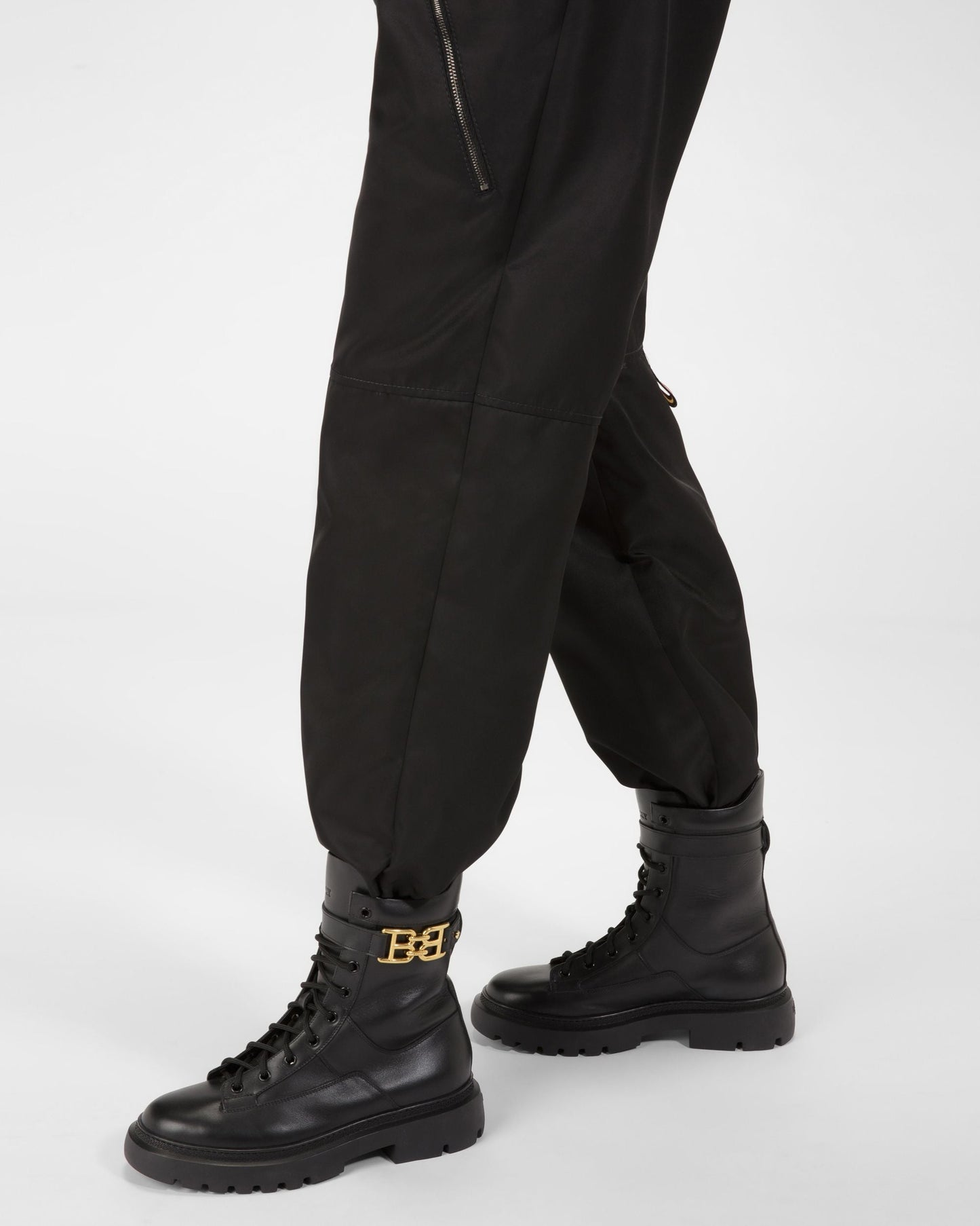 Gioele Leather Boots In Black