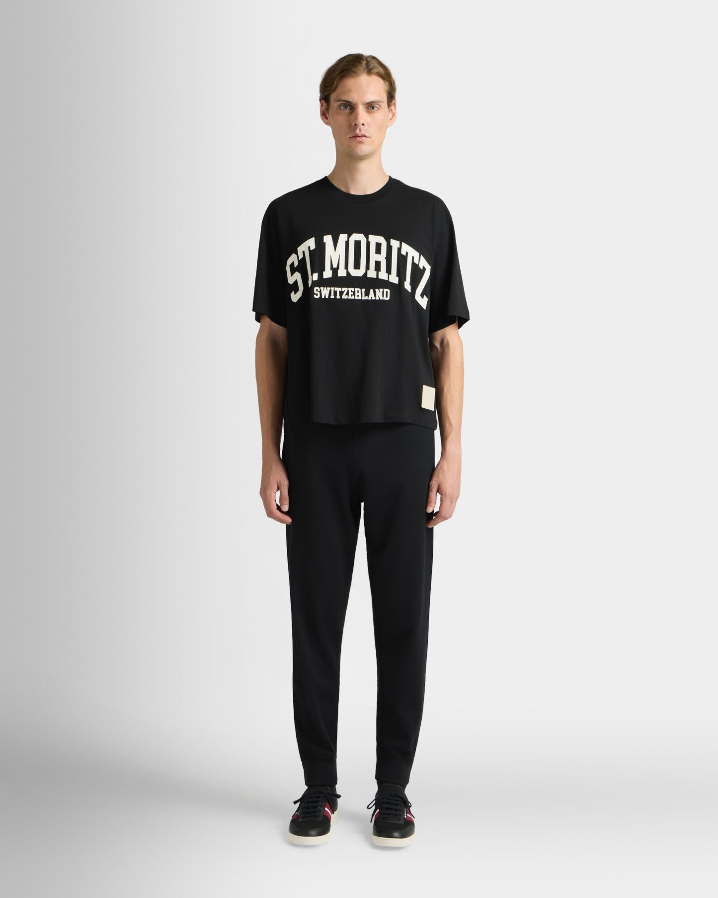 Curling Collection T-shirt in Black Cotton with a St. Moritz Print