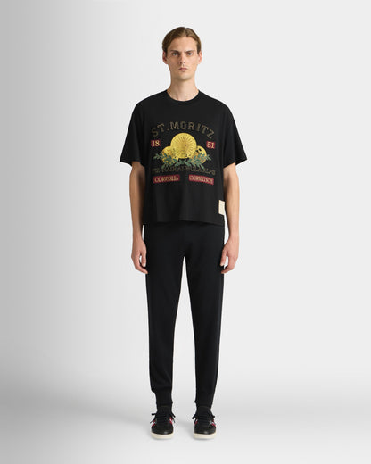 Curling Collection T-shirt in Black Cotton with a St. Moritz Print