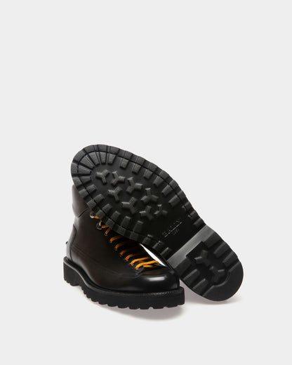 Norkwel Leather Boots In Black