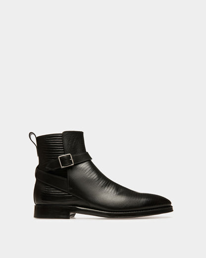 Scaviel Leather Boots In Black