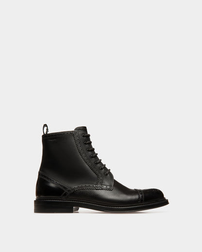 Nicoldon Leather Boots In Black