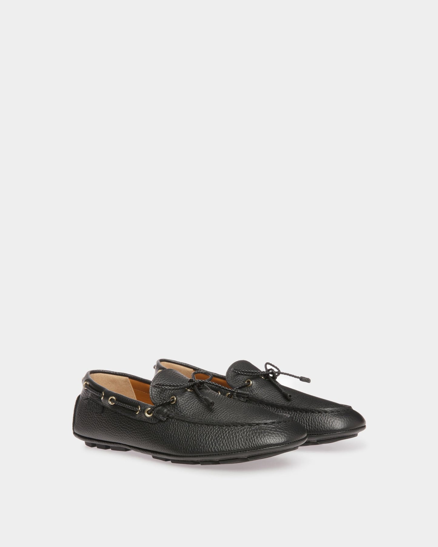 Kyan | Men's Drivers | Black Leather | Bally | Still Life 3/4 Front