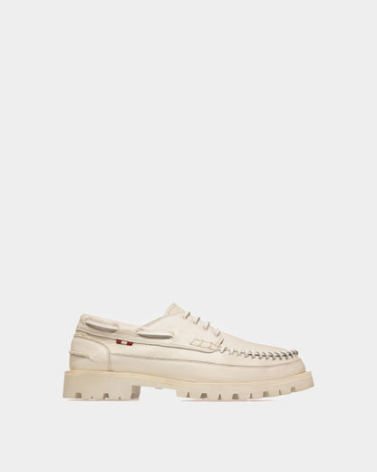 Trendal Leather Moccasins In White