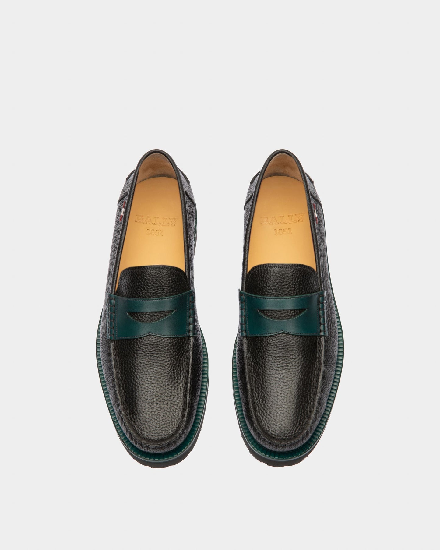 Noah Leather Loafers In Black & Green