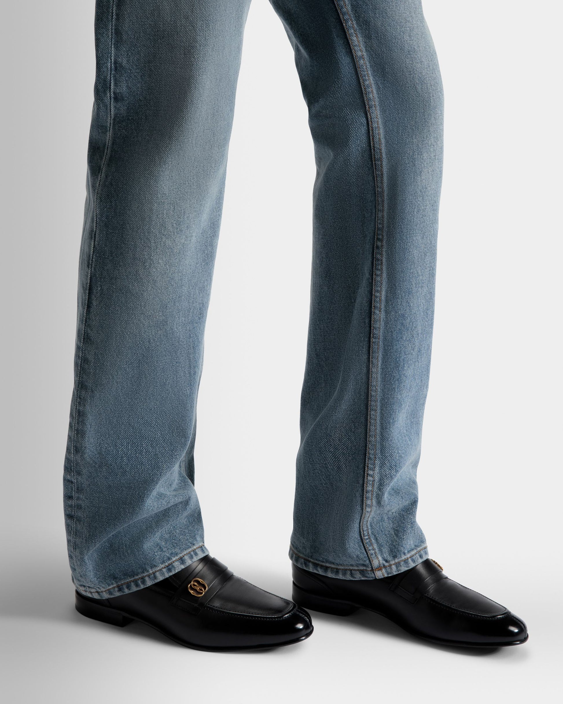 Sadei | Men's Loafers | Black Leather | Bally | On Model Close Up