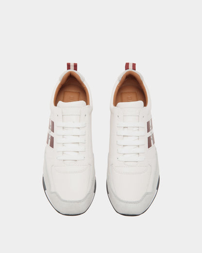 Sneaker in White Leather