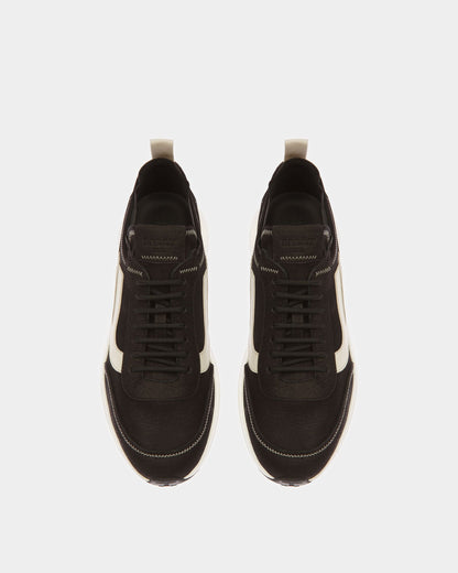 Darys Leather Sneakers In Black And Dusty White