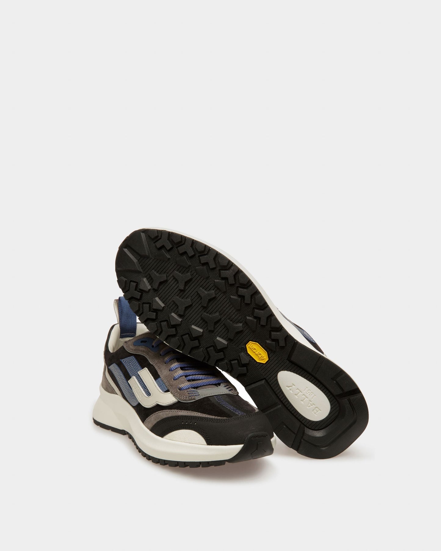 Darky Leather Sneakers In Black