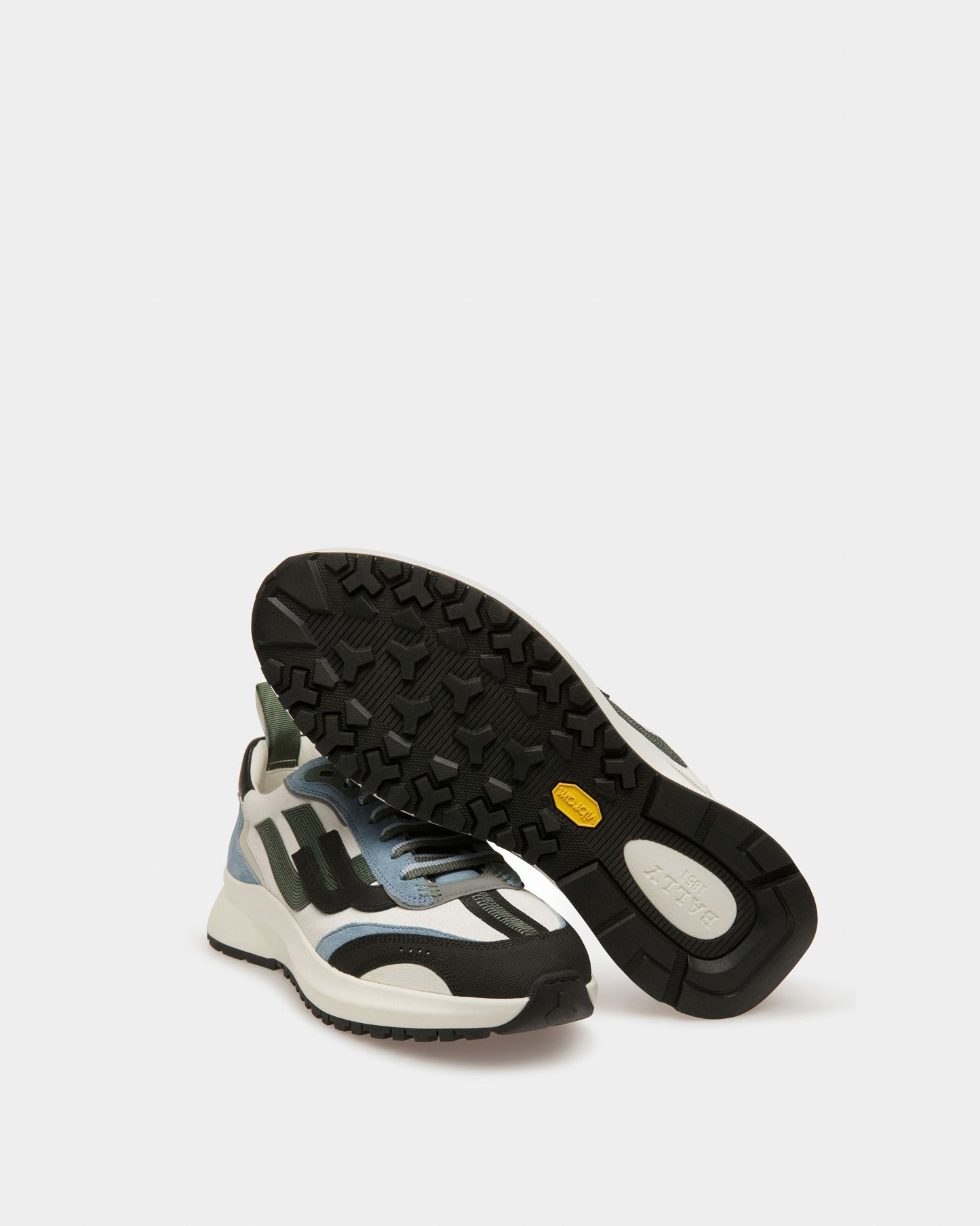 Darky Leather Sneakers In Black