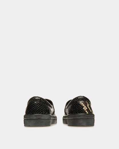 Santa Ana Sneaker In Python Print
