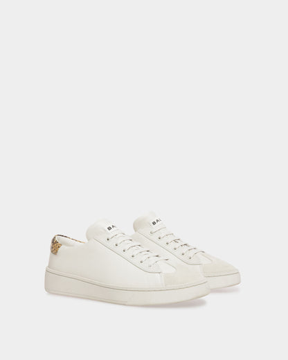 Raise Sneakers In Dusty White Leather