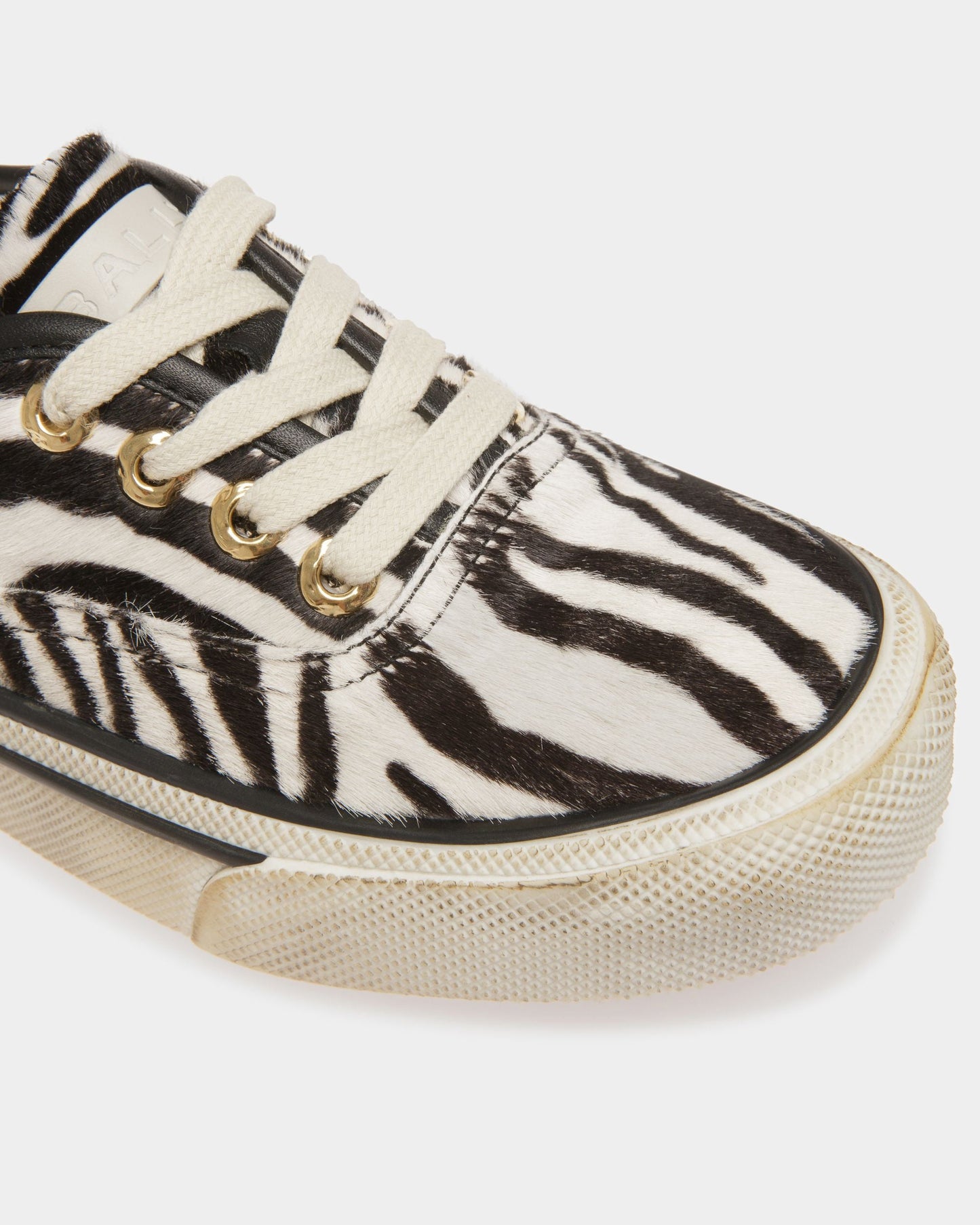 Santa Ana Sneakers In White And Black Haircalf Leather