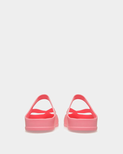 Oaks Slide Sandal In Rubber