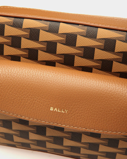 Daniel | Women's Crossbody Bag | Desert TPU | Bally | Still Life Detail