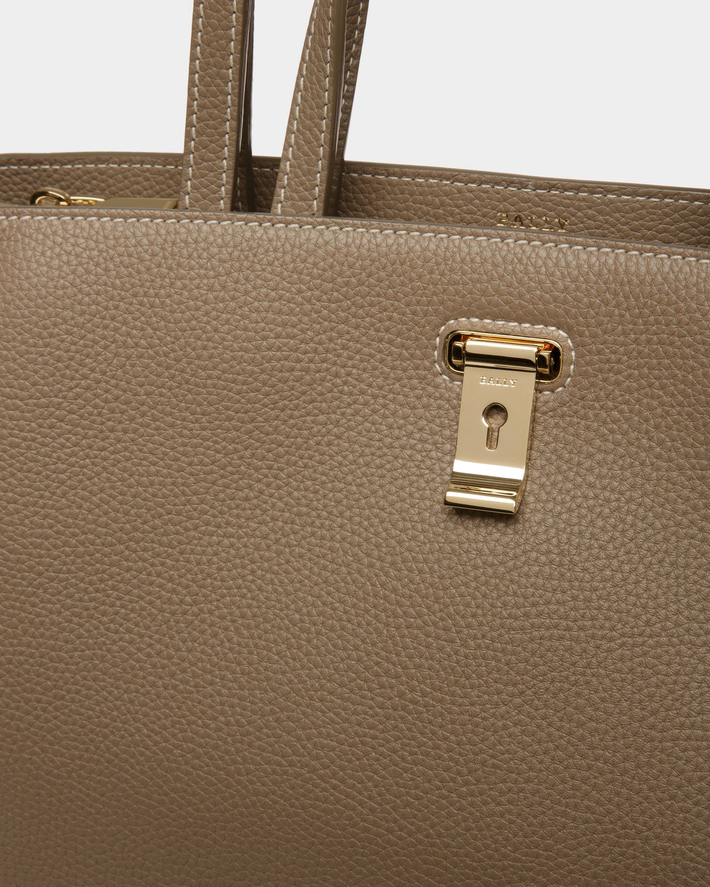 Lock Me Tote Bag In Light Brown Leather