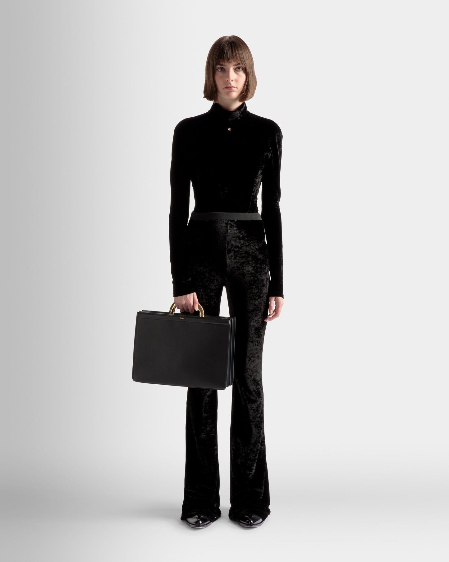 Baroque Top Handle Bag In Black Leather