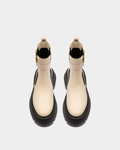 Greby Leather Booties In Bone