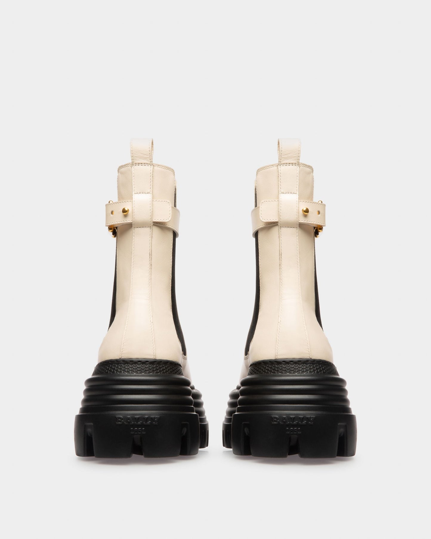 Greby Leather Booties In Bone