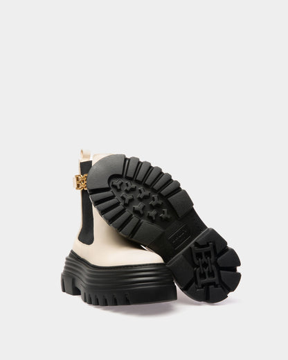 Greby Leather Booties In Bone