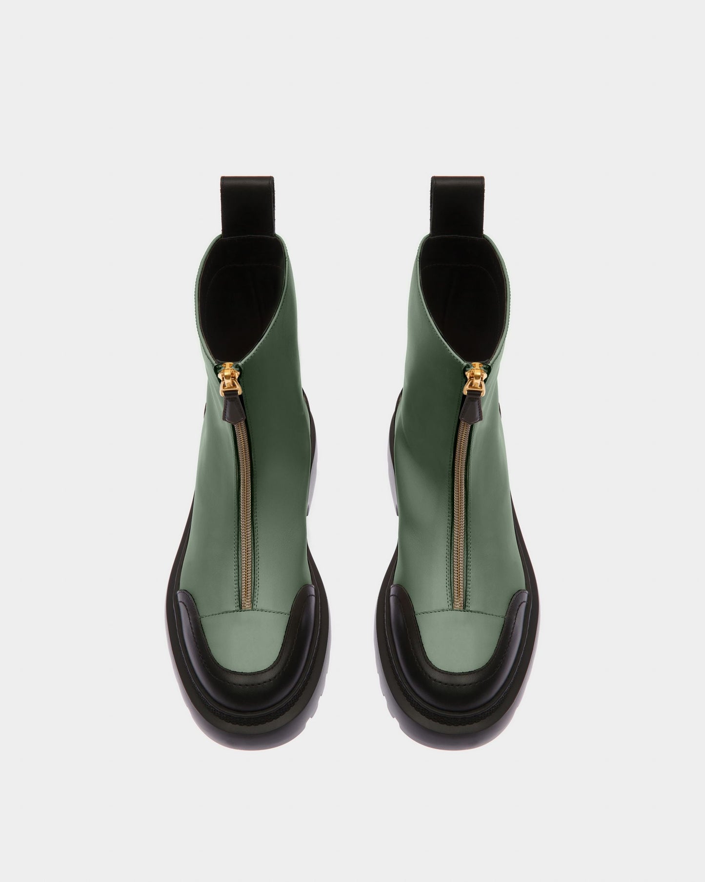 Giuli Leather Booties In Green