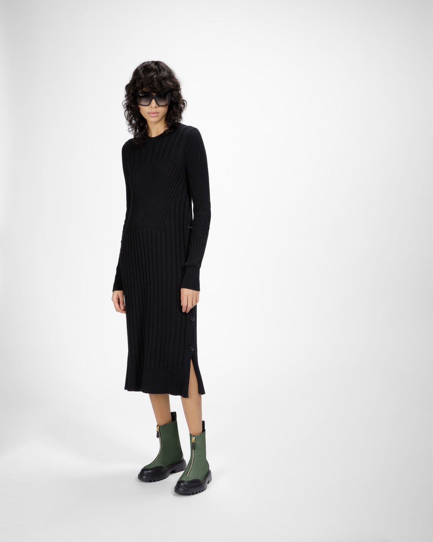 Giuli Leather Booties In Green