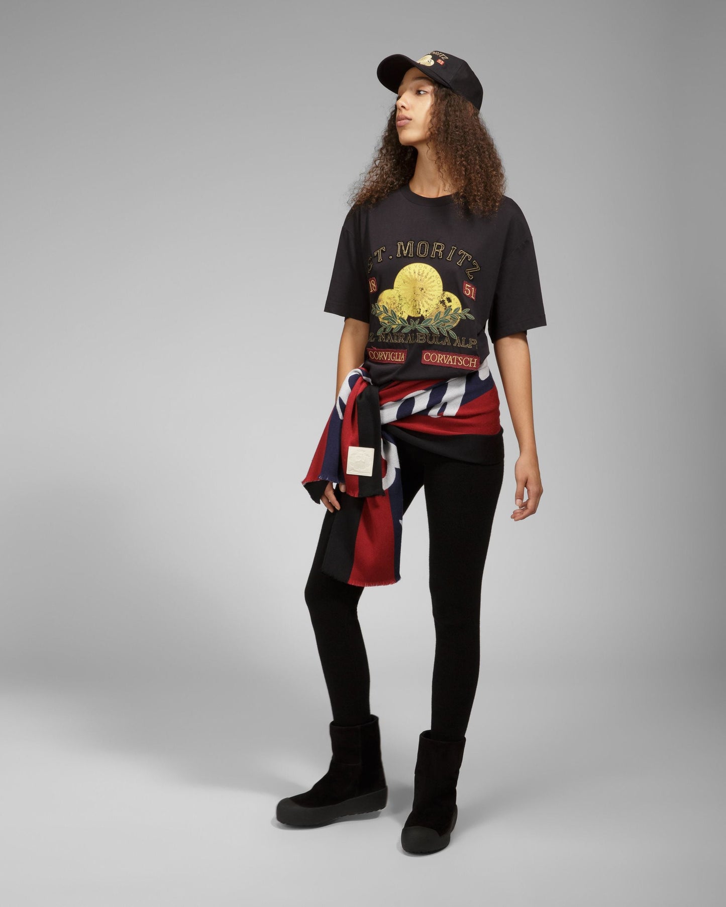 Gstaad Leather Booties In Black