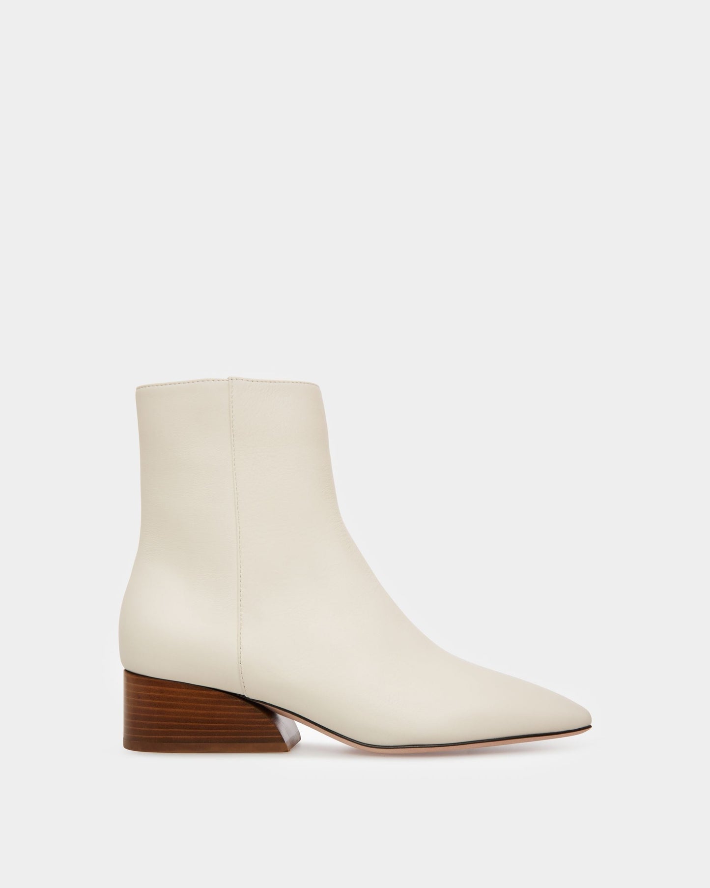 Glenda Leather Boots In Bone