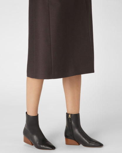 Glenda Leather Boots In Black