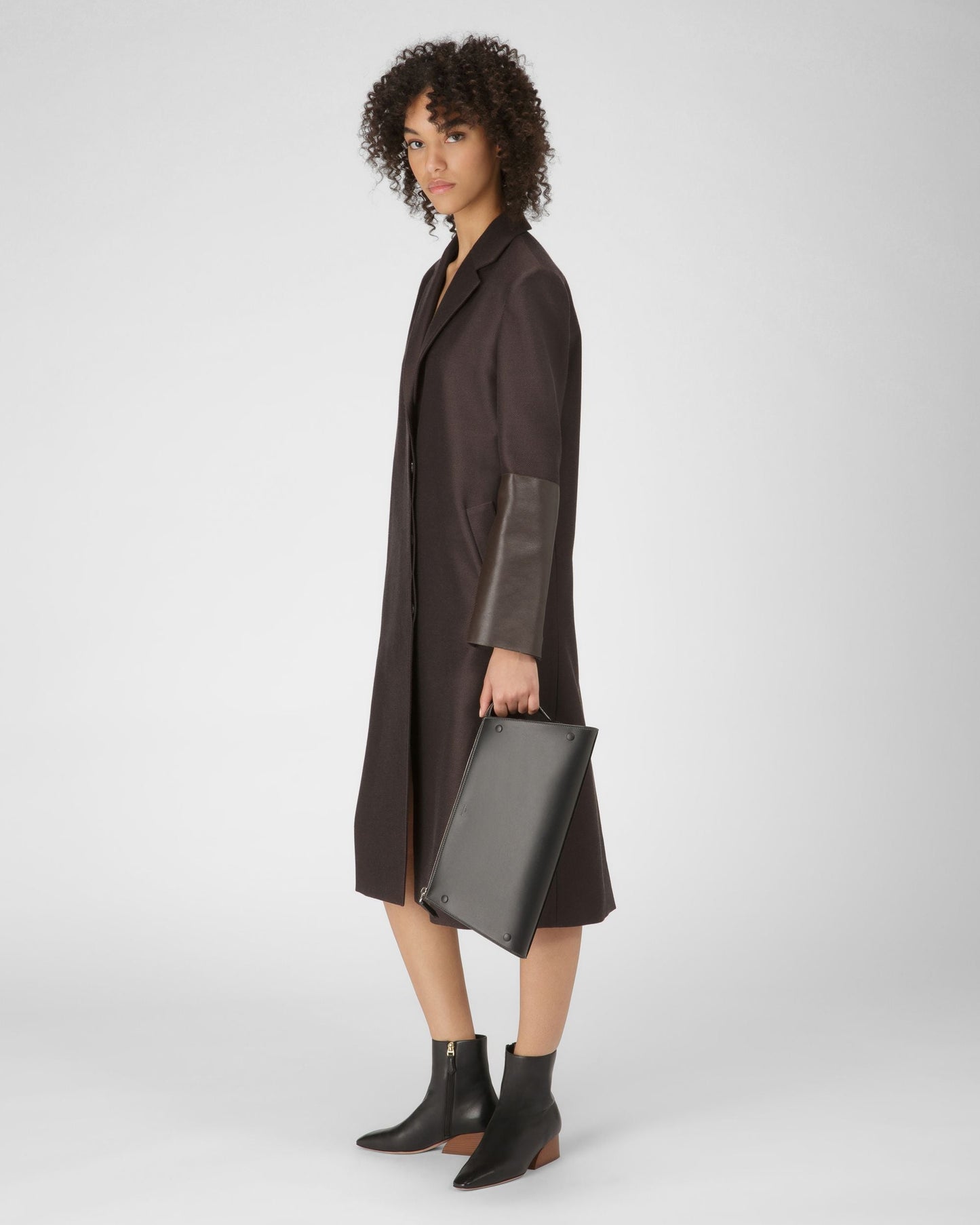 Glenda Leather Boots In Black