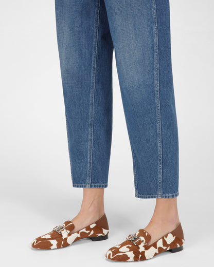 Ellah Flat Leather Loafers In White & Brown