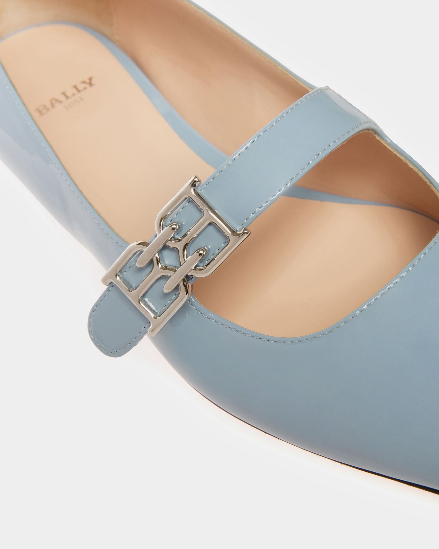 Elis Leather Flat Pumps In Light Blue