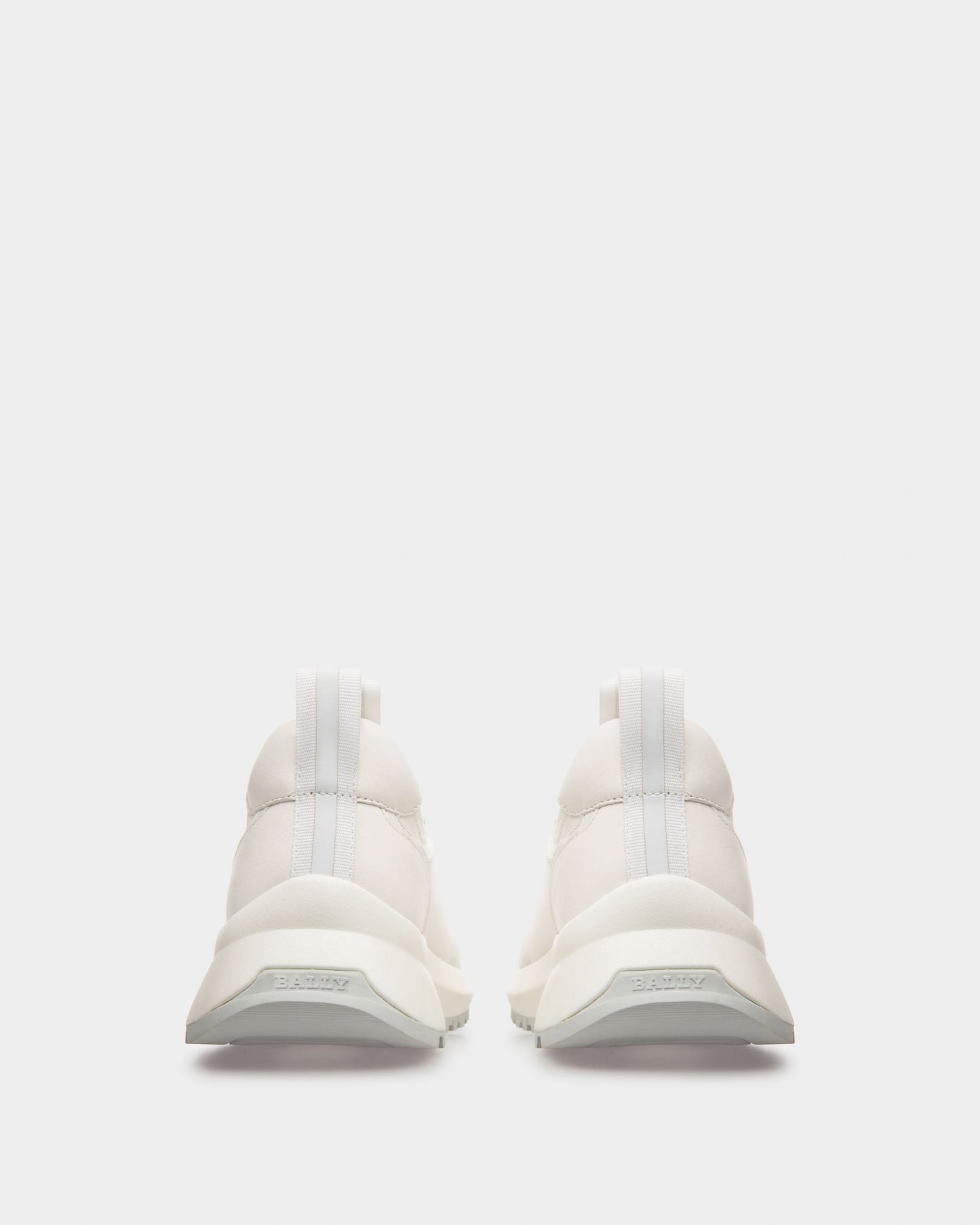 Deven Leather Sneakers In White