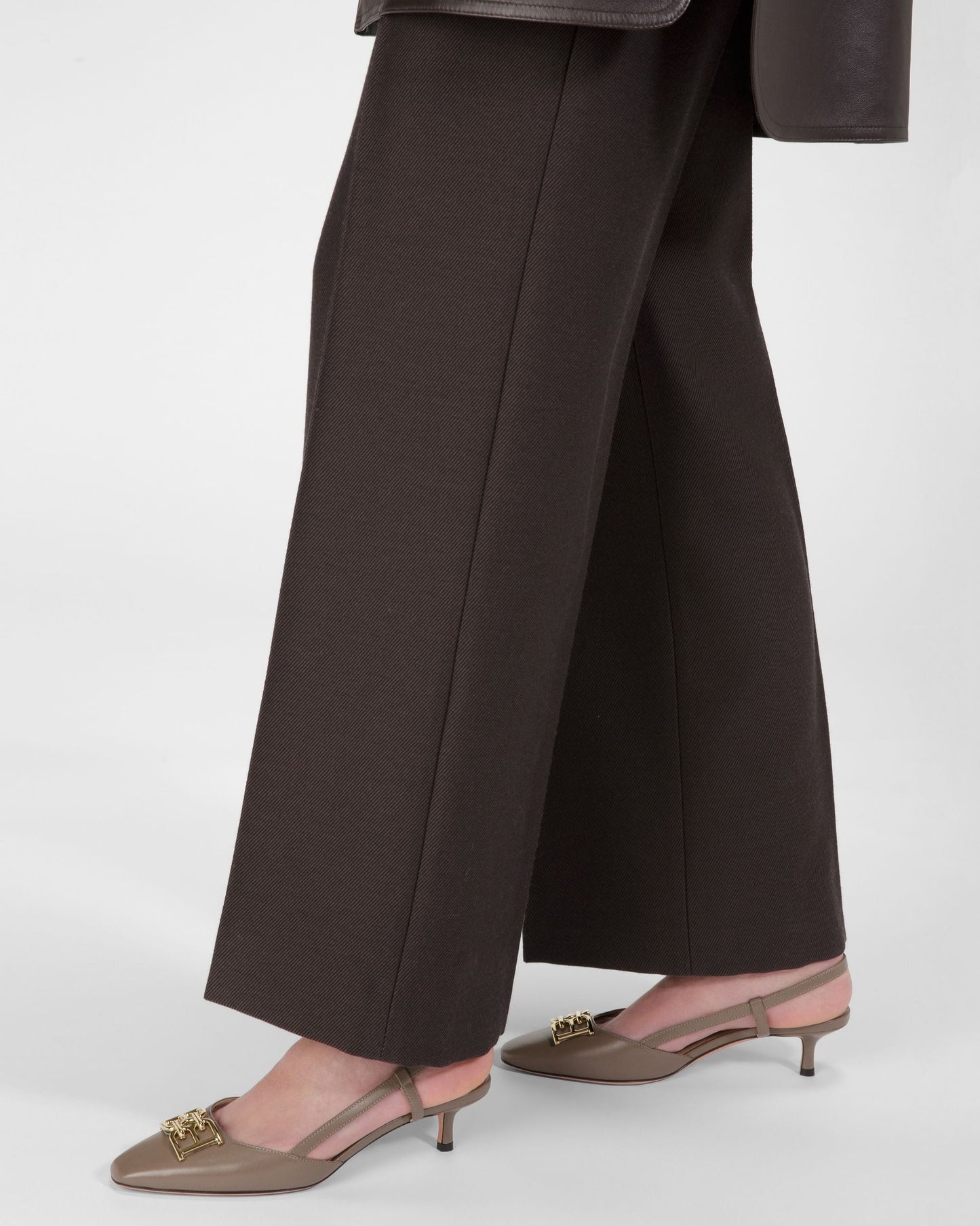 Eva Leather Pumps In Canapa