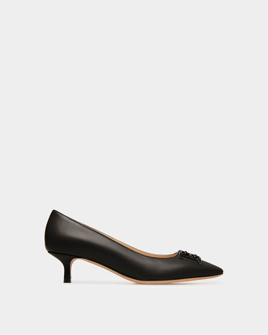 Evanca Leather Pumps In Black