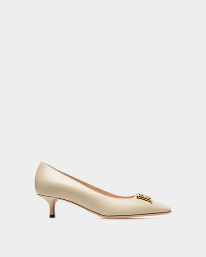 Evanca Leather Pumps In Beige