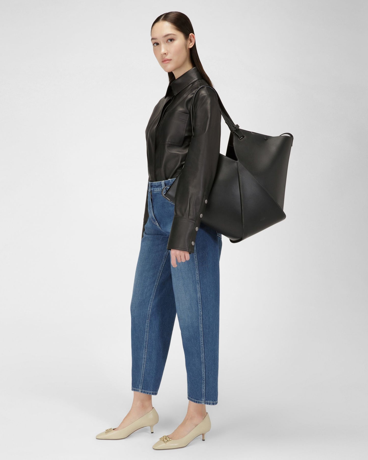 Evanca Leather Pumps In Beige