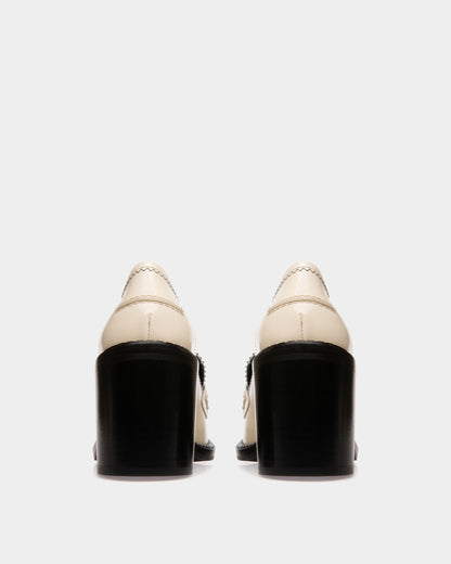Ellyane Leather Pumps In Bone