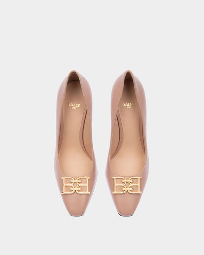 Evanca Leather Pumps In Pale Pink